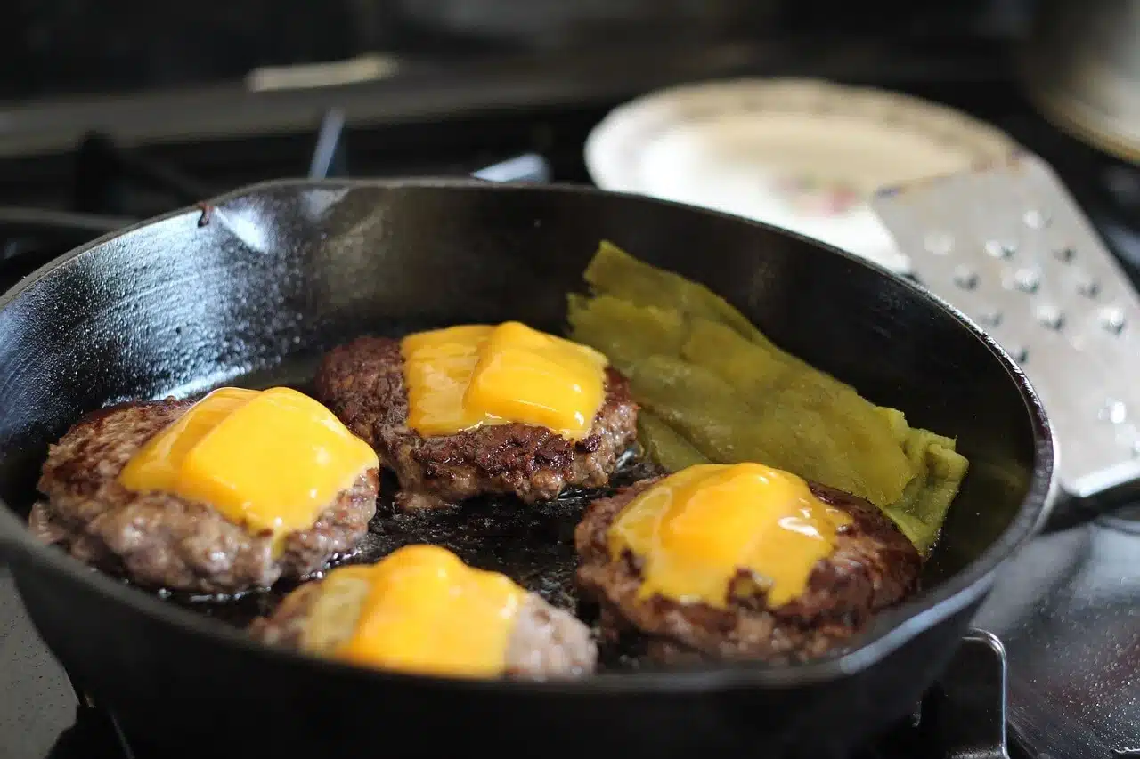 Discover how to enjoy Diabetic-Friendly Hamburgers. Tips on ingredients, preparation, and balancing your diabetic diet.
