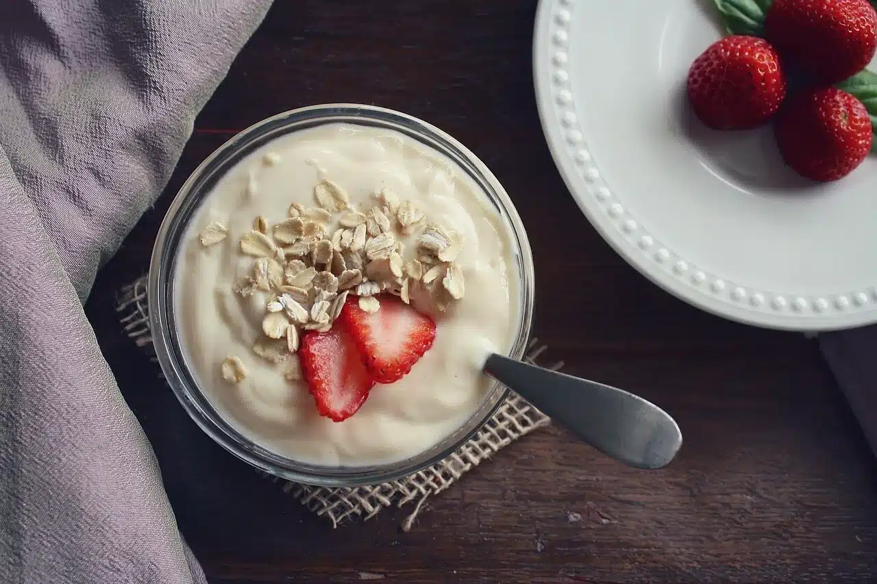  Discover if Greek yogurt is low FODMAP and suitable for your diet. Learn about its benefits and role in maintaining digestive health.